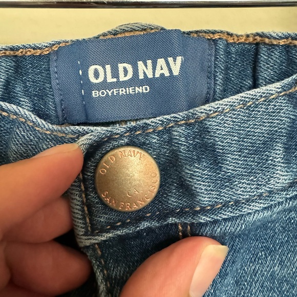 Old Navy 3T blue Boyfriend Jeans - Picture 2 of 5